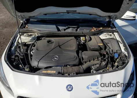 2015 Mercedes-Benz Cla 250 z USA, uszkodzony, nr VIN WDDSJ4EBXFN213577